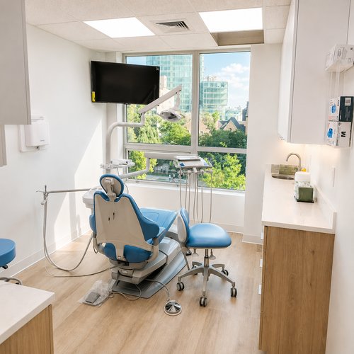 Blue dental chair operatory at ZS Dental Care